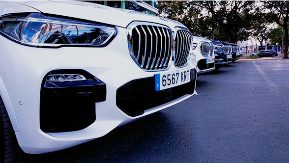 De ruta con el nuevo BMW X5 y los socios del Club Manero